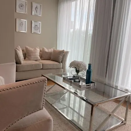 דירה The Reflectory At Ryedale House