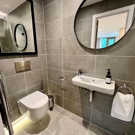 The Reflectory At Ryedale House * יורק